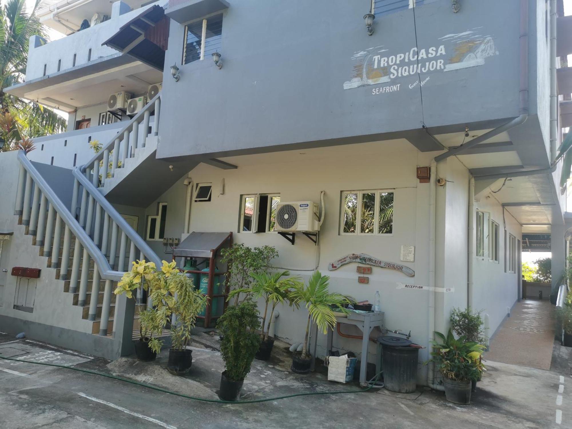 Tropicasa Siquijor Seafront Guest House Solangon Zewnętrze zdjęcie